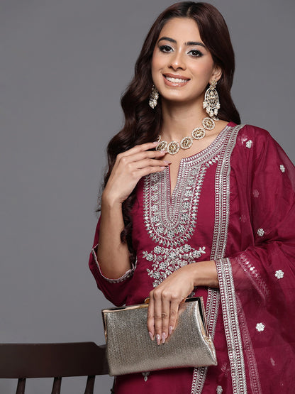 Designer Embroidery Kurta With Pant And Beautiful Dupatta